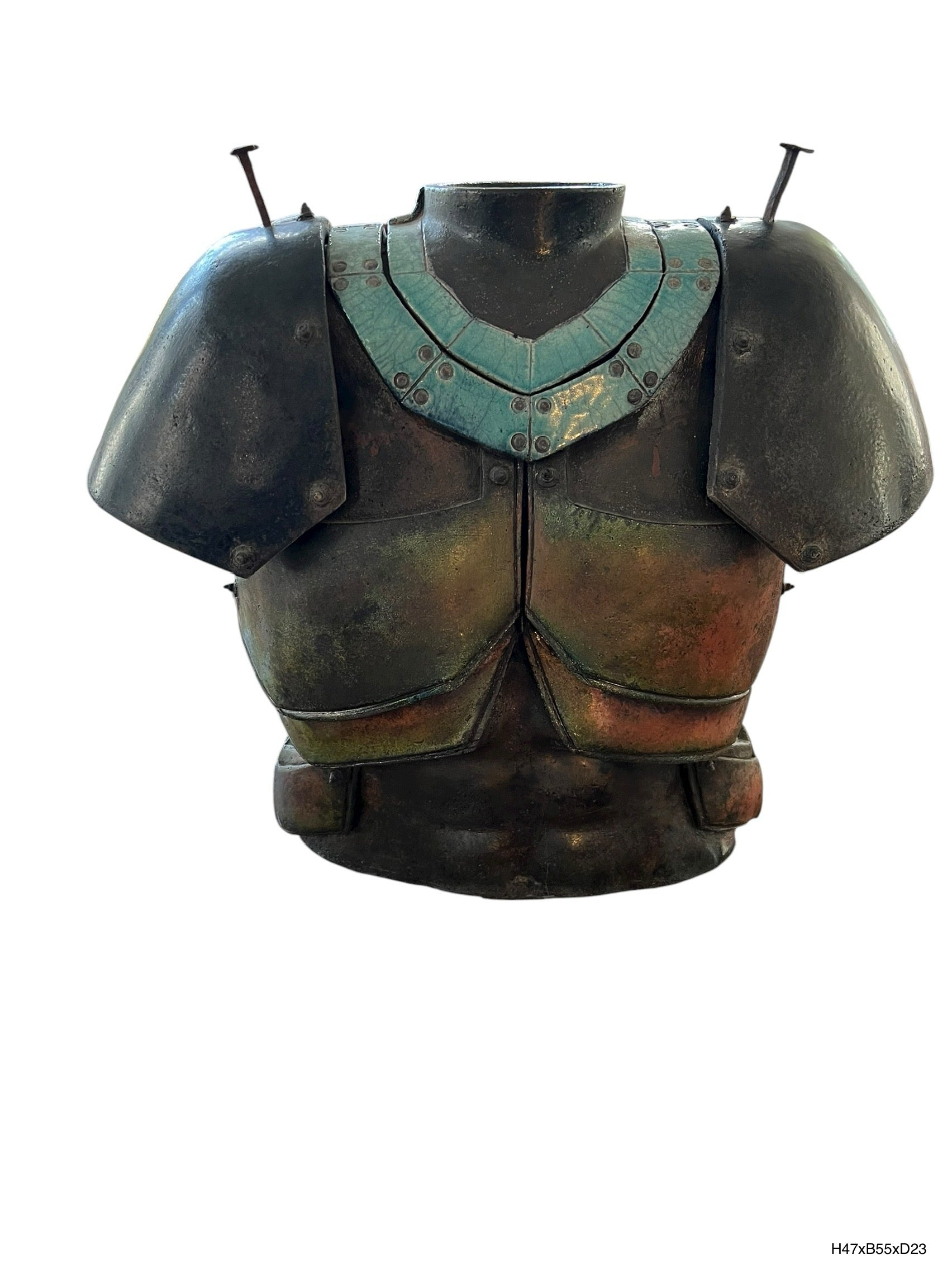 Antique Decorative Armor Torso – Bronze-Style Patinated Sculpture (47×55×23 cm)