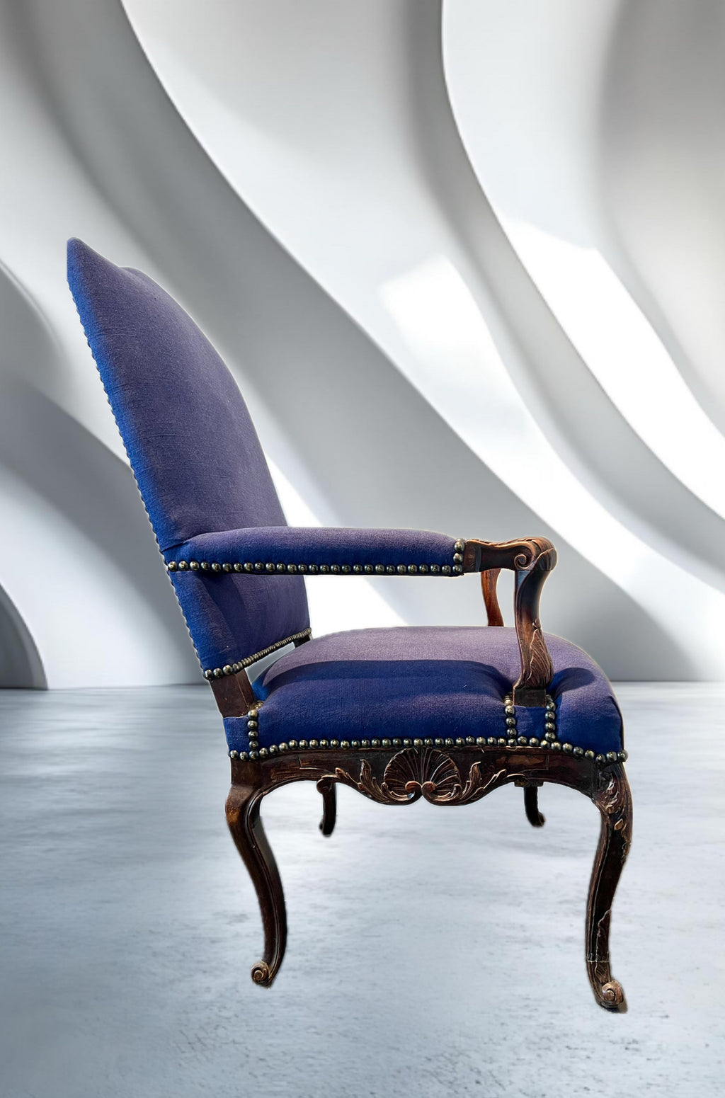 Louis XV-stijl fauteuil met blauwe linnen bekleding – ca. 1900