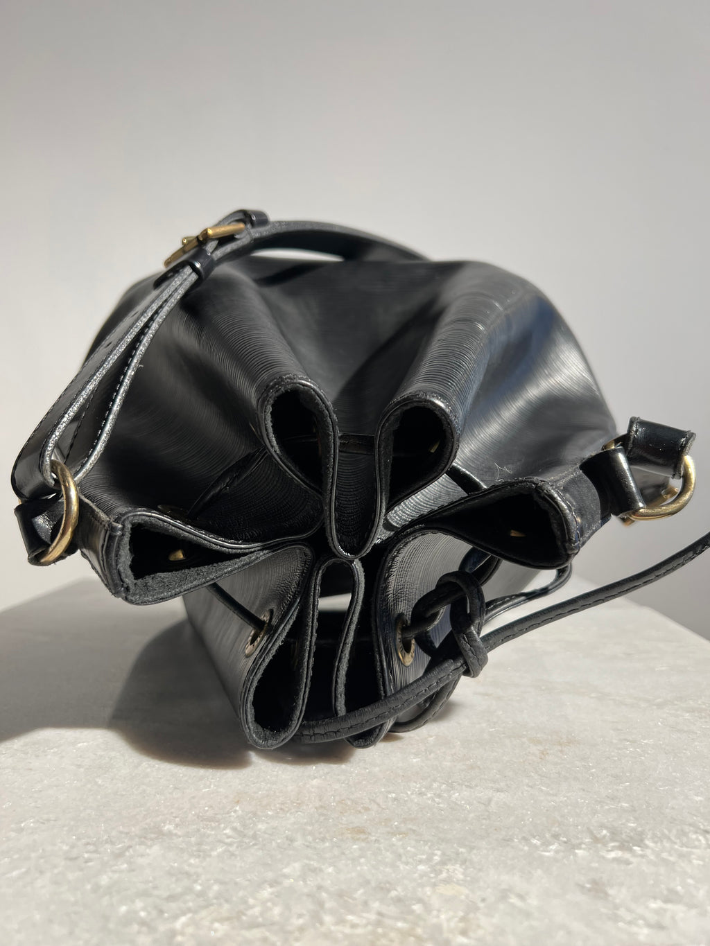 Louis Vuitton Noé Petit – Epi Noir