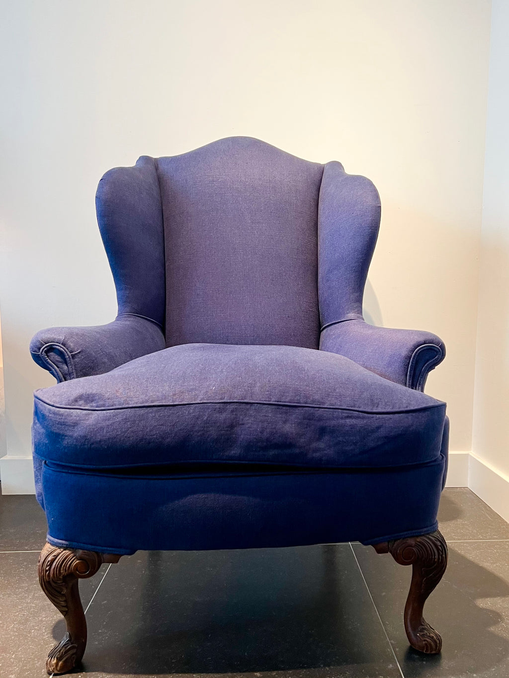 Wingback fauteuil met klauwpoten – ca. 1930