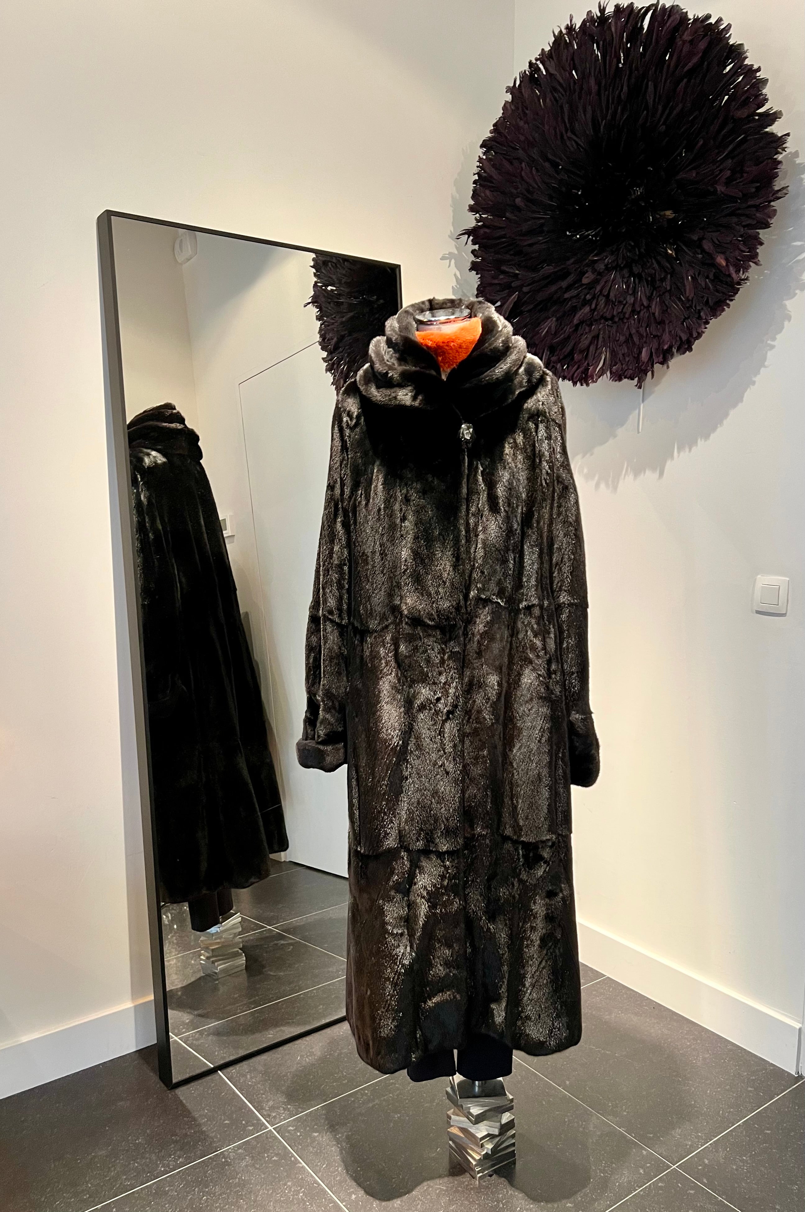 De La Roca – Spaanse couture nertsmantel