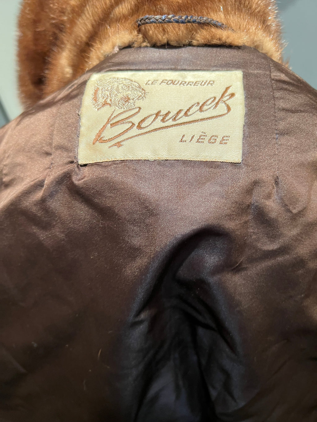 Vintage nertsbontmantel – Boucek Liège